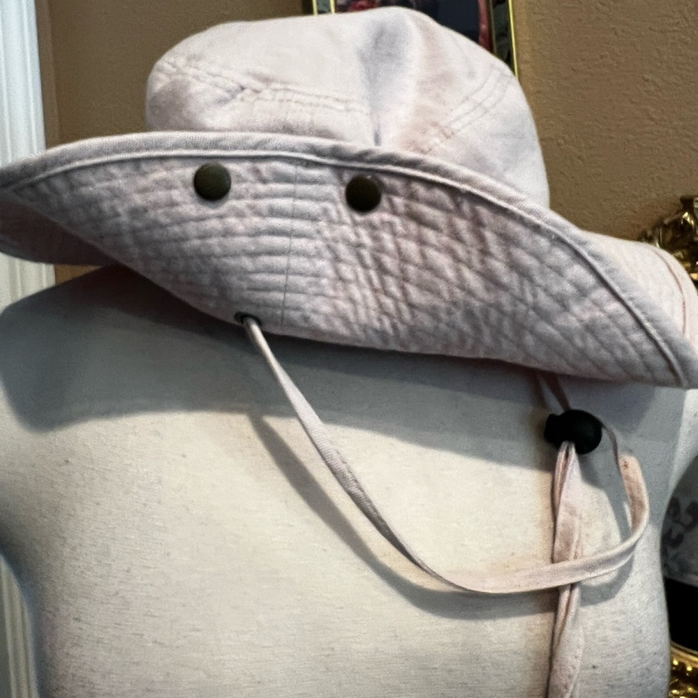 Sun Protection Hat - Picture 3 of 5